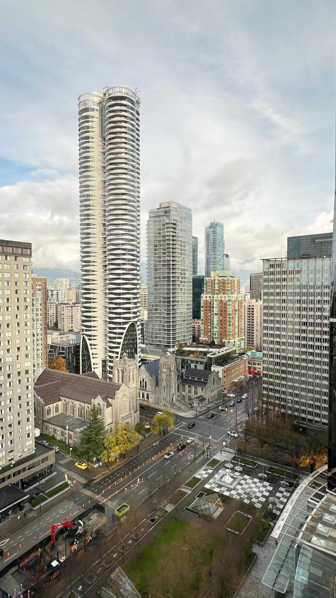 Stunning Skyline Views In A Cozy And Stylish Abode Lejlighed Vancouver Eksteriør billede
